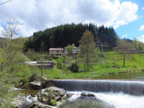 Hotels in Dornas